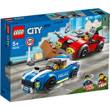 LEGO City Police Highway Arrest (60242)